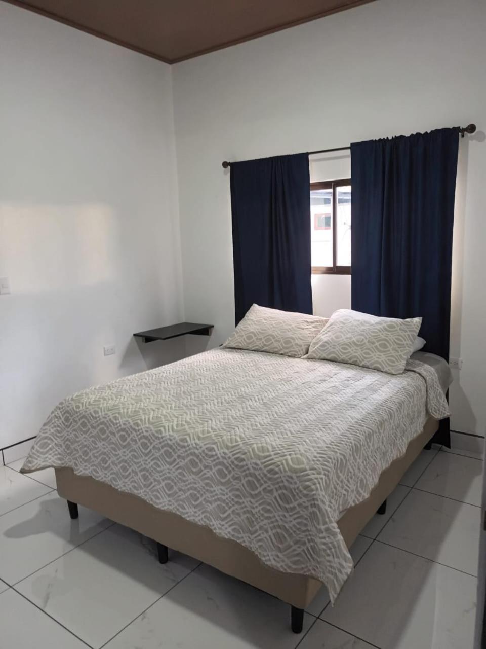 Apartamento Rodriguez Quepos Buitenkant foto
