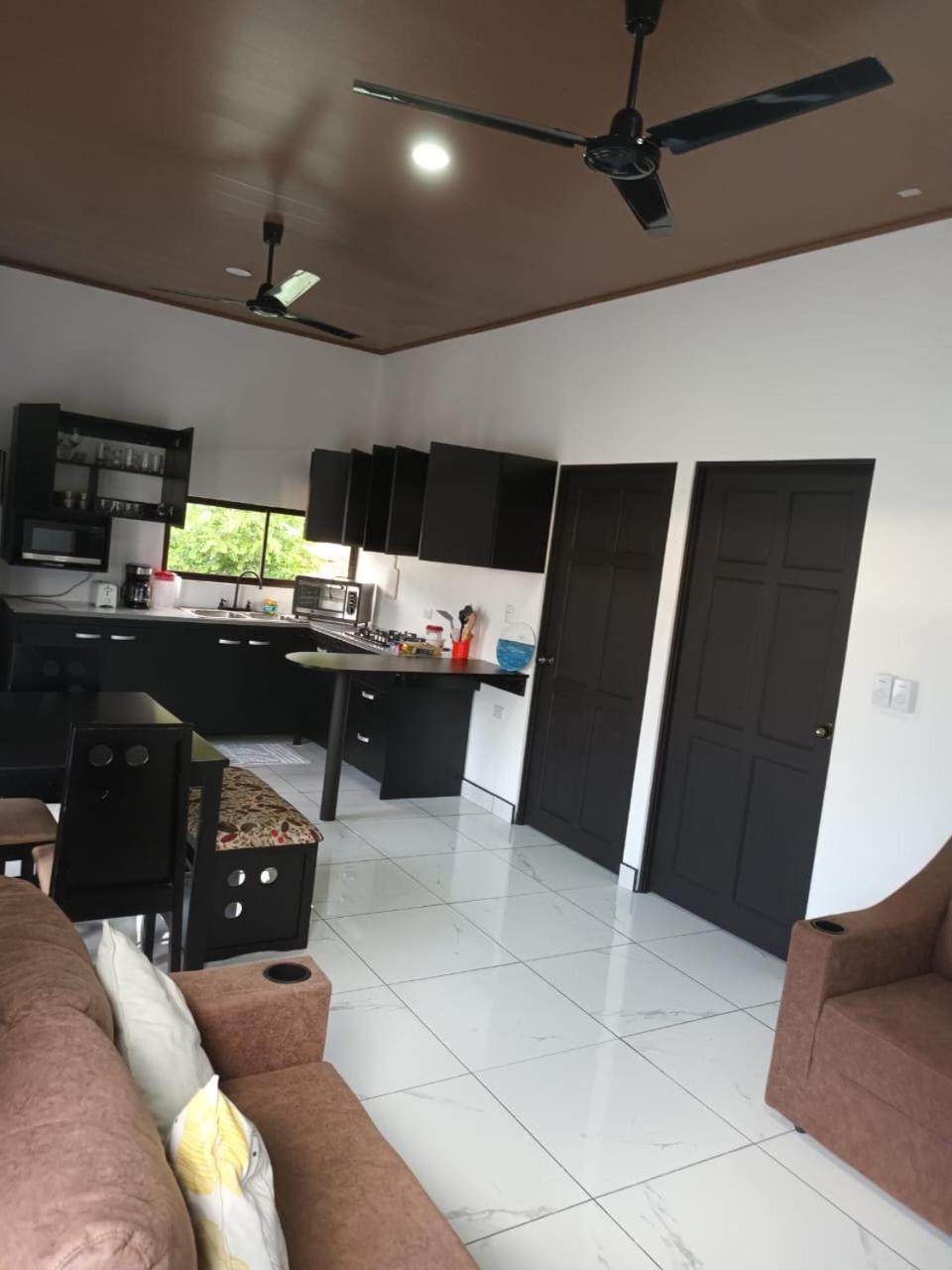 Apartamento Rodriguez Quepos Buitenkant foto